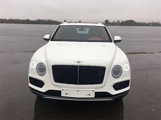 18款宾利添越W12贵族气息来诠释非凡越野