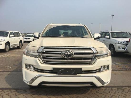 18款丰田酷路泽5700促销价购车送质保