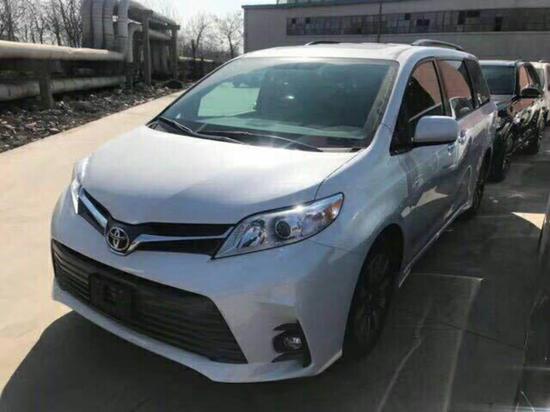 18款进口丰田塞纳港口本家直营 价格合理