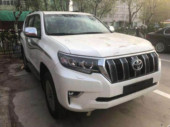 2018款丰田霸道2700越野车低价特惠全国