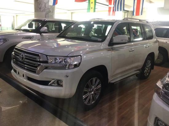 18款丰田酷路泽4000后挂 可分期购车