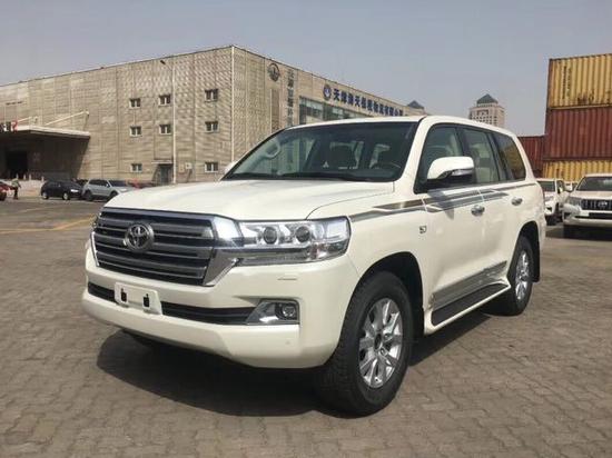 2018款丰田酷路泽5700强劲现车最新报价