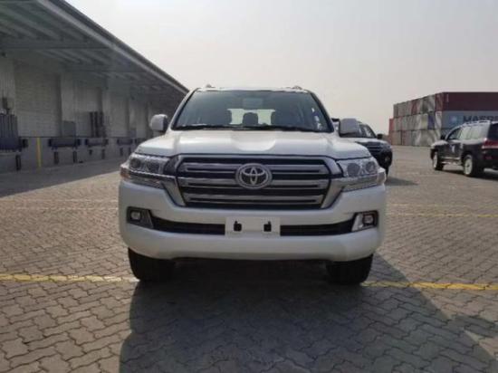 18款丰田酷路泽4000 天津港现车惊喜特价