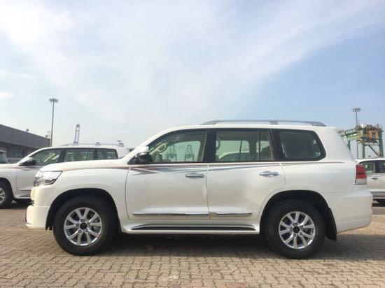 丰田酷路泽4000报价 粗犷大气野兽气势