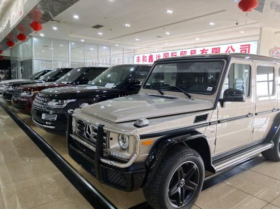 17款路虎揽胜行政版 现车颜色齐价格低