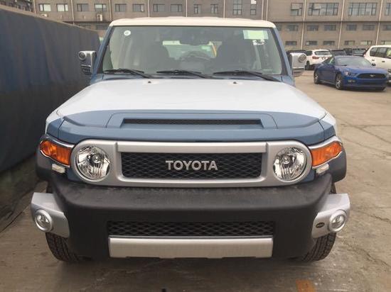 18款丰田酷路泽FJ柠檬黄报价多少