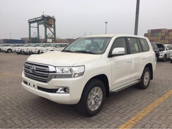 丰田酷路泽4.0中东版实车升级改装效果