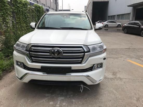 18款中东版丰田酷路泽57000顶配优惠促销