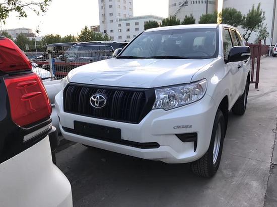 18款丰田霸道2700 无窗后挂丐优惠降价