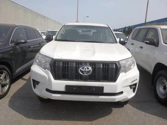 18款丰田霸道2700大油箱豪华设计越野王