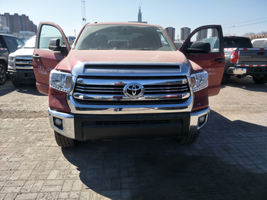 18款丰田坦途TRD硬朗外观凸显美式风范