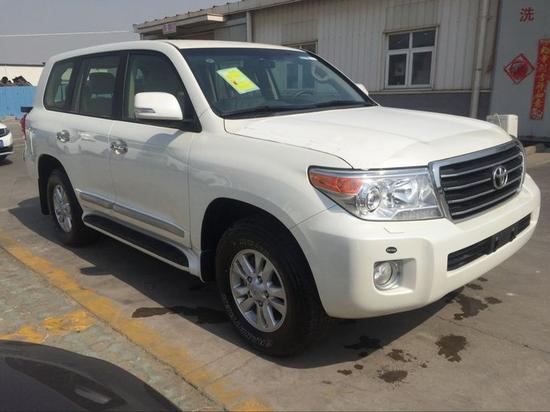 新款丰田兰德酷路泽4500柴油动力更充足