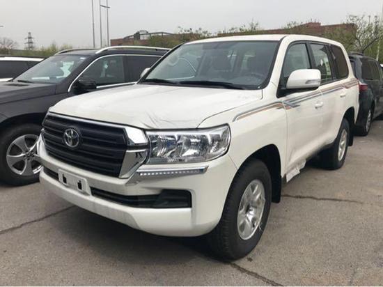 18款中东版进口丰田酷路泽4000近期报价