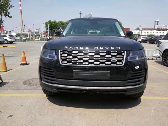 新款路虎揽胜行政版报价vogue传世级加长