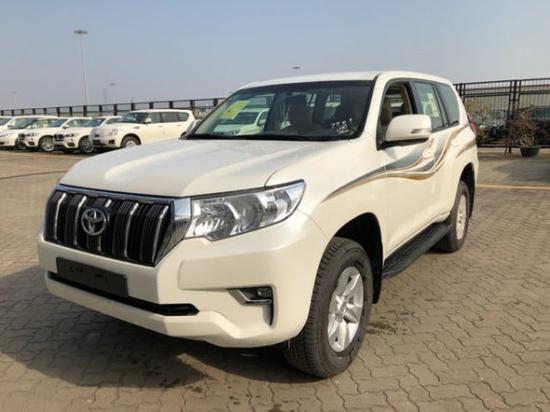 2018款丰田霸道2700中东版 越野勇士