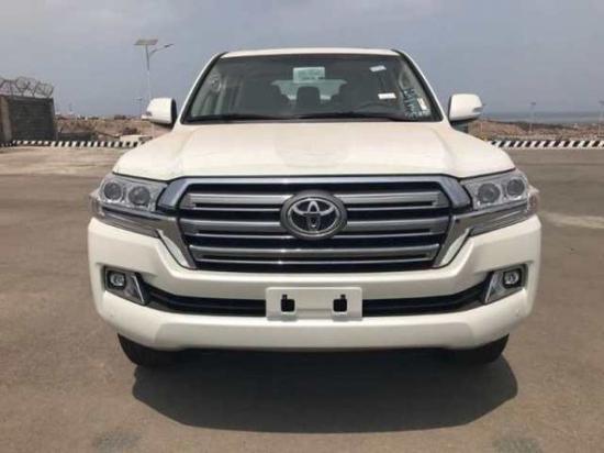 18款丰田酷路泽5700报价性能讲解最低价