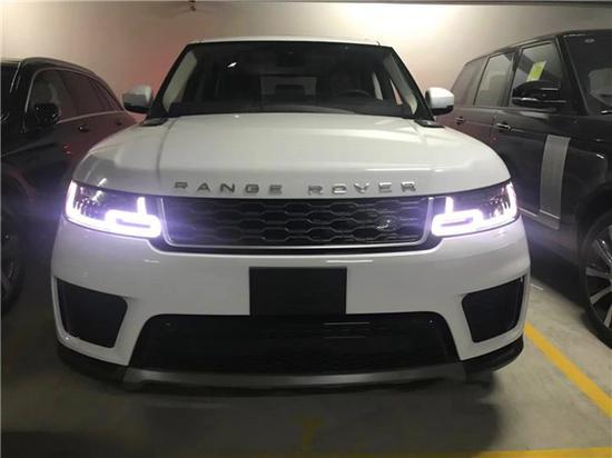 18款路虎揽胜运动柴油版 最低报价可分期