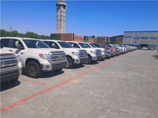 皮卡车性能之王丰田坦途天津港现车报价