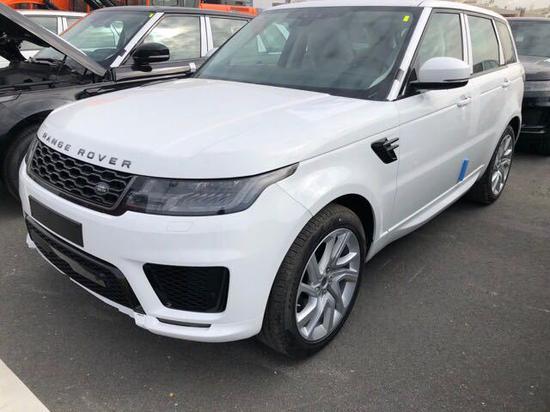 18款路虎揽胜运动版 格外闪耀魅力