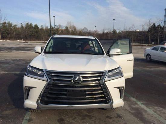 雷克萨斯5700白色现车最低提车价