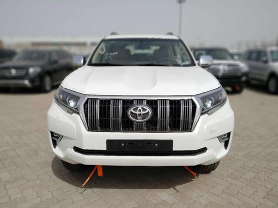 霸道2700中东版 18款现车充足 价格优惠