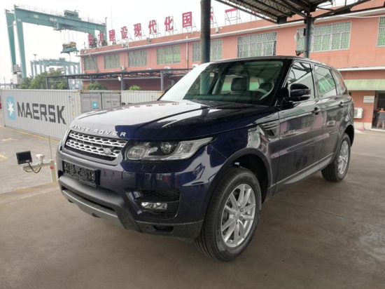 17款路虎揽胜运动3.0汽油 津门特价促销