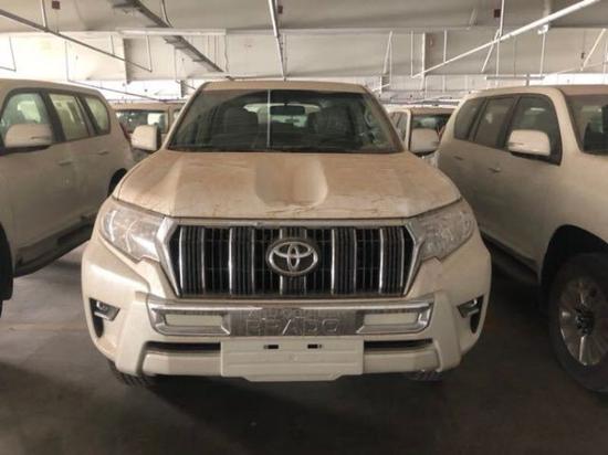 2018款丰田霸道2700配置解析港口多少钱