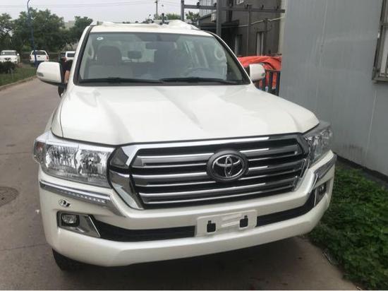 18款酷路泽4000港口现车钜惠到店优惠上