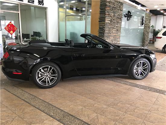 2018款加版福特野马2.3T走量价出售狂销