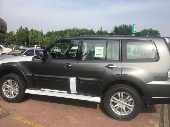18款三菱帕杰罗V97中东版现车有口皆碑