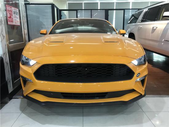2018款福特野马2.3T现车到店亲民特惠价