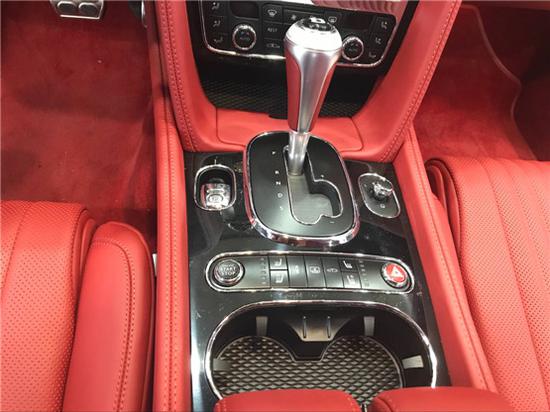 2018款宾利飞驰 关税下降至冰点价格促销