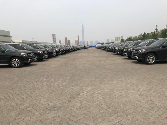 2018款奔驰GLS450最新价格 越野硬朗外形