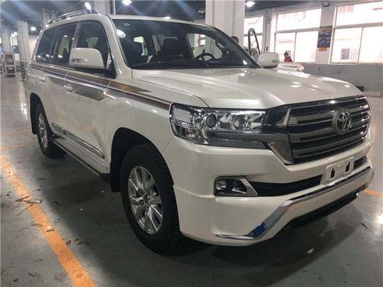 2018款丰田酷路泽4600强悍四驱优惠行情