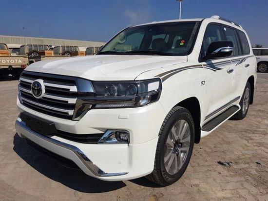 2018款丰田酷路泽5700，驰名品牌V8陆巡