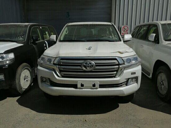 18款丰田酷路泽5700活动价最新行情促销