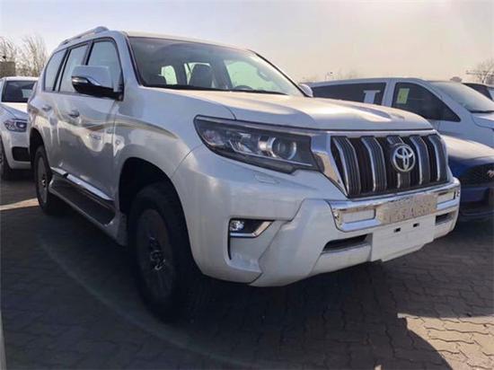 2018款丰田霸道2700现车优惠价给力回馈