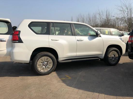 丰田霸道4000超强的违和感 分期全国