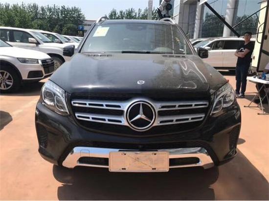 2018款奔驰GLS450 SUV人气王尽享人间路