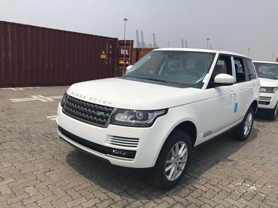17款路虎揽胜行政版3.0报价 中东版110万
