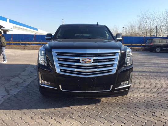 18款凯迪拉克凯雷德复古豪华座舱商务首