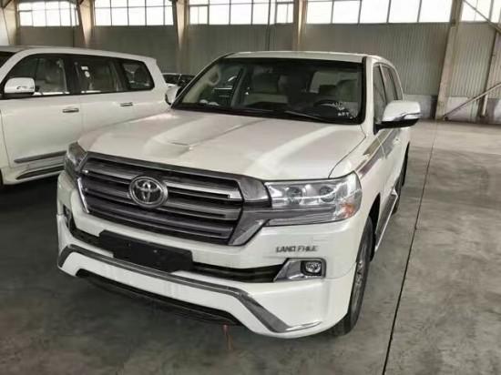 18款丰田酷路泽5700VXR与VXS的区别之处