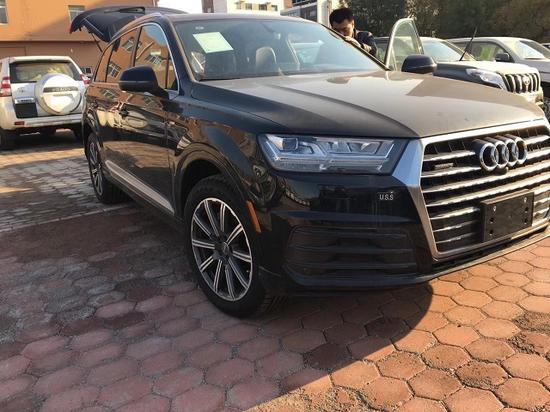 进口车奥迪Q7科技型3.0T 降价后裸车价