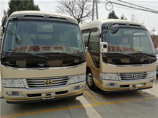 丰田考斯特现车促销中巴内饰商务改装图