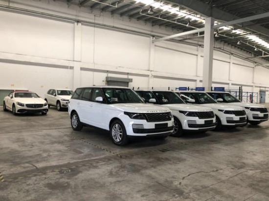 18款路虎揽胜行政柴油30.现车优惠促销