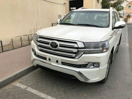 2018款丰田酷路泽5700EXR气泵版无窗高配