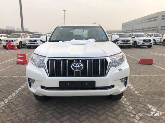 2018款丰田霸道4000强势与霸气透露无遗