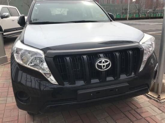 18款中东版丰田霸道2700港口现车手续齐