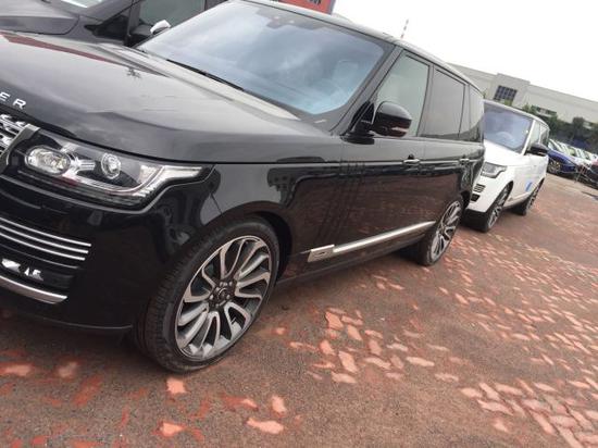 17款路虎揽胜行政创世版港口最低报价