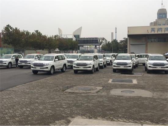 可办零首付抢购 2018款丰田霸道4000GXR